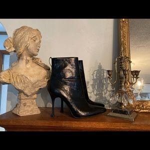 Zara Black Ankle Boots. Size 42. New without tags.